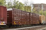 300068
